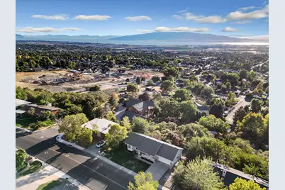 49 N 1300 E, Pleasant Grove, UT 84062 - Photo 42