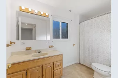 49 N 1300 E, Pleasant Grove, UT 84062 - Photo 28