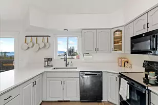 49 N 1300 E, Pleasant Grove, UT 84062 - Photo 14