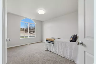 1078 N Coyote Run, Saratoga Springs, UT 84045 - Photo 22
