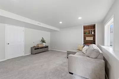 1078 N Coyote Run, Saratoga Springs, UT 84045 - Photo 32