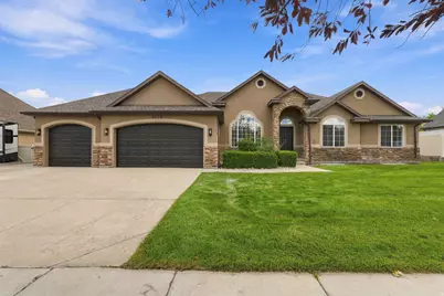 1078 N Coyote Run, Saratoga Springs, UT 84045 - Photo 44
