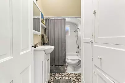 237 S Main St, Ephraim, UT 84627 - Photo 8
