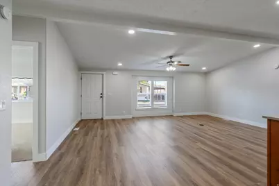 117 N 3850 W, Hurricane, UT 84737 - Photo 10