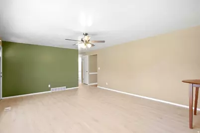 1833 N 1450 W, Layton, UT 84041 - Photo 6
