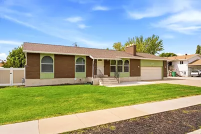 1833 N 1450 W, Layton, UT 84041 - Photo 2