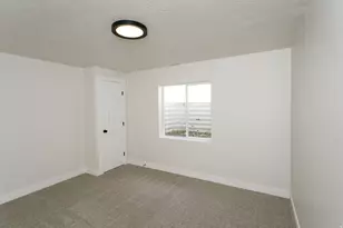 1483 N 380 E, Tooele, UT 84074 - Photo 16