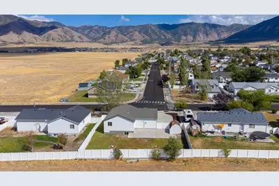 1483 N 380 E, Tooele, UT 84074 - Photo 20