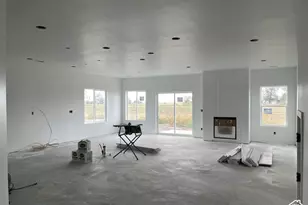 10271 N Vis Ln, Elwood, UT 84337 - Photo 6
