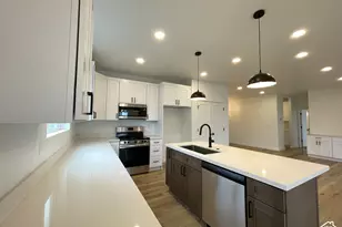 10259 N Vis Ln, Elwood, UT 84337 - Photo 12
