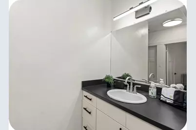 227 E 300 N, Provo, UT 84606 - Photo 24