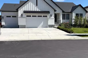 1330 N 900 W, Lehi, UT 84043 - Photo 2