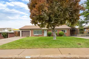 102 W 1550 N, Sunset, UT 84015 - Photo 2