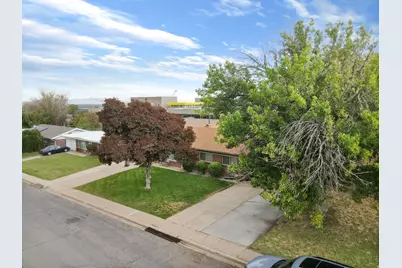 102 W 1550 N, Sunset, UT 84015 - Photo 10