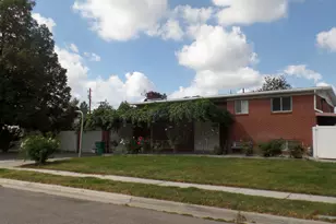 4932 S Pinehill Dr, Murray, UT 84107 - Photo 6