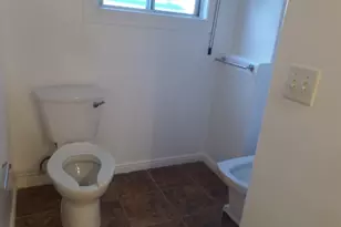 4932 S Pinehill Dr, Murray, UT 84107 - Photo 30