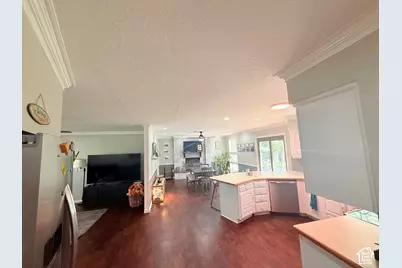 2580 E Country Oaks Dr #202, Layton, UT 84040 - Photo 14