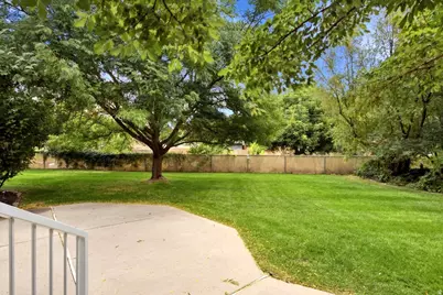 555 E 2400 N, North Ogden, UT 84414 - Photo 26
