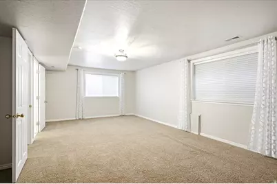 555 E 2400 N, North Ogden, UT 84414 - Photo 22