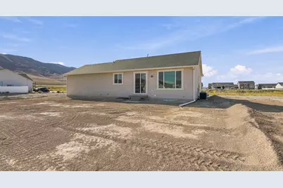 2363 E Sunflower Dr #446, Eagle Mountain, UT 84005 - Photo 32
