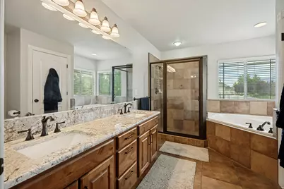 2638 S 3075 W, West Haven, UT 84401 - Photo 18