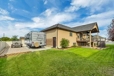 2638 S 3075 W, West Haven, UT 84401 - Photo 32