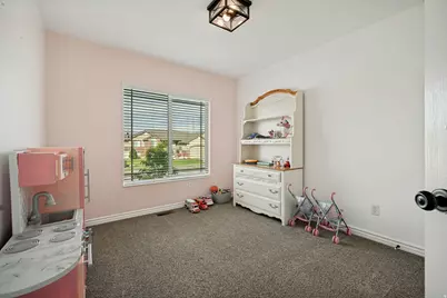 2638 S 3075 W, West Haven, UT 84401 - Photo 22