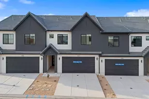 1720 S Viewcrest Dr, Washington, UT 84780 - Photo 1