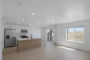 887 E Edinburgh Ave, Lehi, UT 84048 - Photo 6