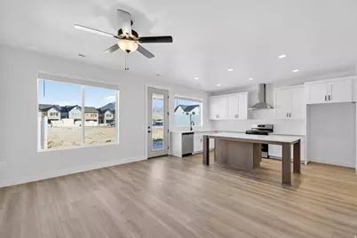 2721 W 2735 N #133, Plain City, UT 84404 - Photo 4