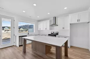 2721 W 2735 N, Plain City, UT 84404 - Photo 2