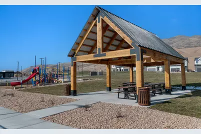 4272 N Gairloch Ln #1450, Lehi, UT 84048 - Photo 16