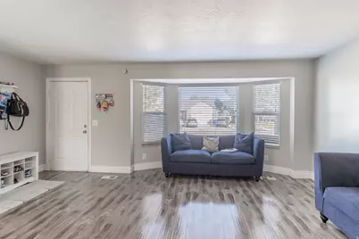 3816 S Pheasant Glen Dr W, West Valley, UT 84120 - Photo 10