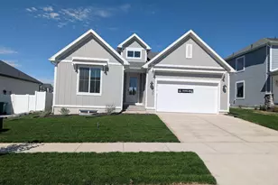 195 E 580 N, Providence, UT 84332 - Photo 2