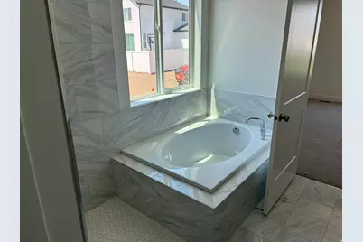 195 E 580 N, Providence, UT 84332 - Photo 6