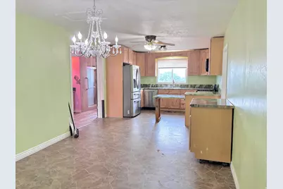 757 N 400 W, Blanding, UT 84511 - Photo 6