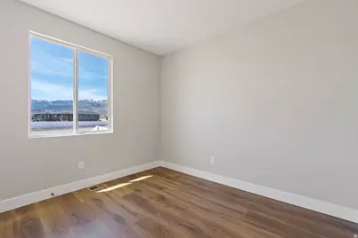 178 E Ax Handle Dr S, Grantsville, UT 84029 - Photo 12