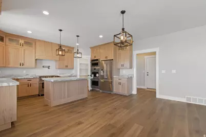 178 E Ax Handle Dr S, Grantsville, UT 84029 - Photo 14