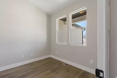 178 E Ax Handle Dr S, Grantsville, UT 84029 - Photo 32