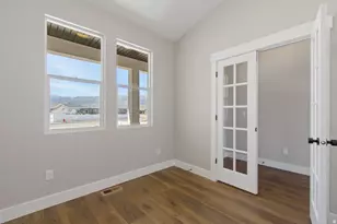 178 E Ax Handle Dr S, Grantsville, UT 84029 - Photo 4