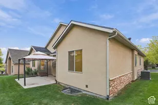 9138 N Renaissance Dr, Cedar Hills, UT 84062 - Photo 34