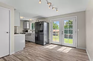 564 Swenson Ave, Springville, UT 84663 - Photo 6