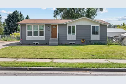 564 Swenson Ave, Springville, UT 84663 - Photo 2