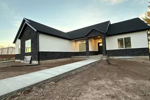 1376 N 275 St E, Nephi, UT 84648 - Photo 2