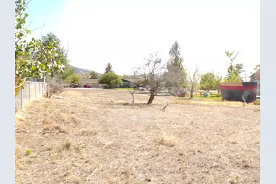 84 W 400 S, Manti, UT 84642 - Photo 2