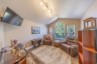 1670 N 1350 W, Farr West, UT 84404 - Photo 12