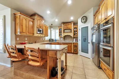 9044 S Pine Laurel Ln W, West Jordan, UT 84081 - Photo 10
