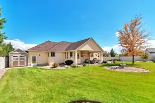9044 S Pine Laurel Ln W, West Jordan, UT 84081 - Photo 40