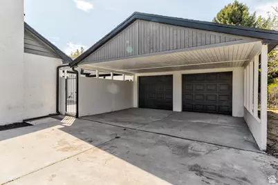 8560 S 700 E, Sandy, UT 84070 - Photo 24