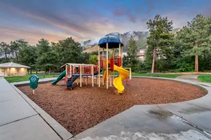 8188 S Clover Spring Ln E, Salt Lake City, UT 84121 - Photo 30